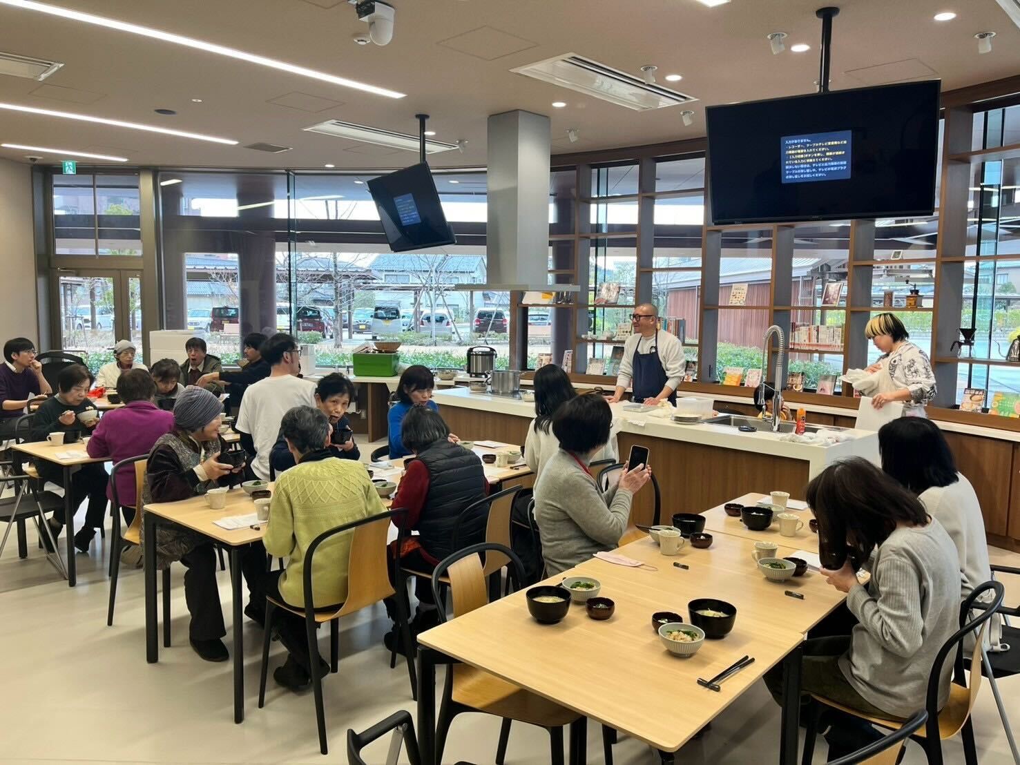 お楽しみ企画 × 能登の郷土料理_7372 お楽しみ企画 × 能登の郷土料理_7372